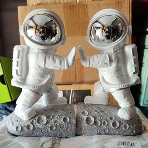 Astronaut Bookends - Silver and Gray